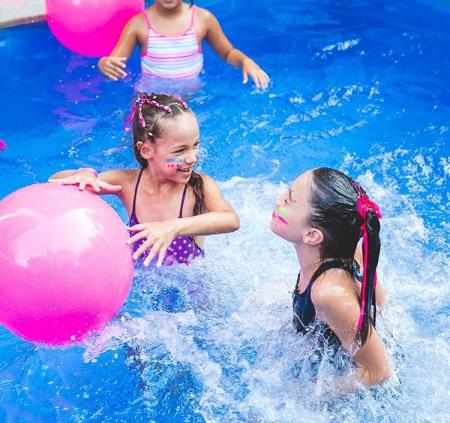 Festa na Piscina