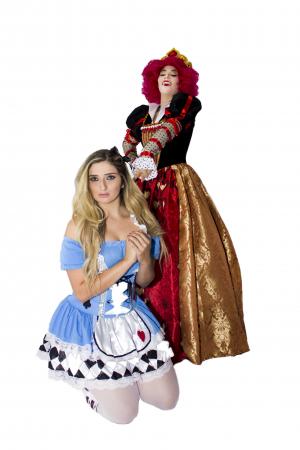 Alice e Rainha de Copas